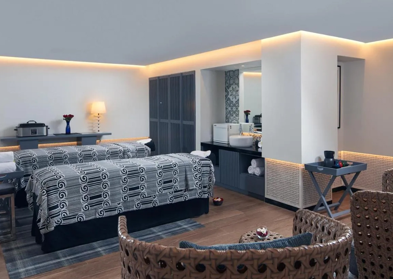 hotel-img