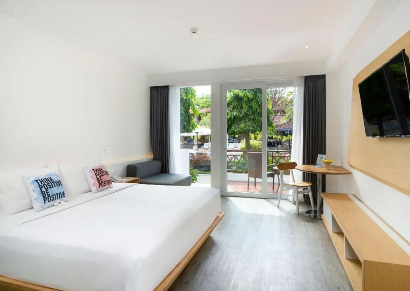 hotel-img