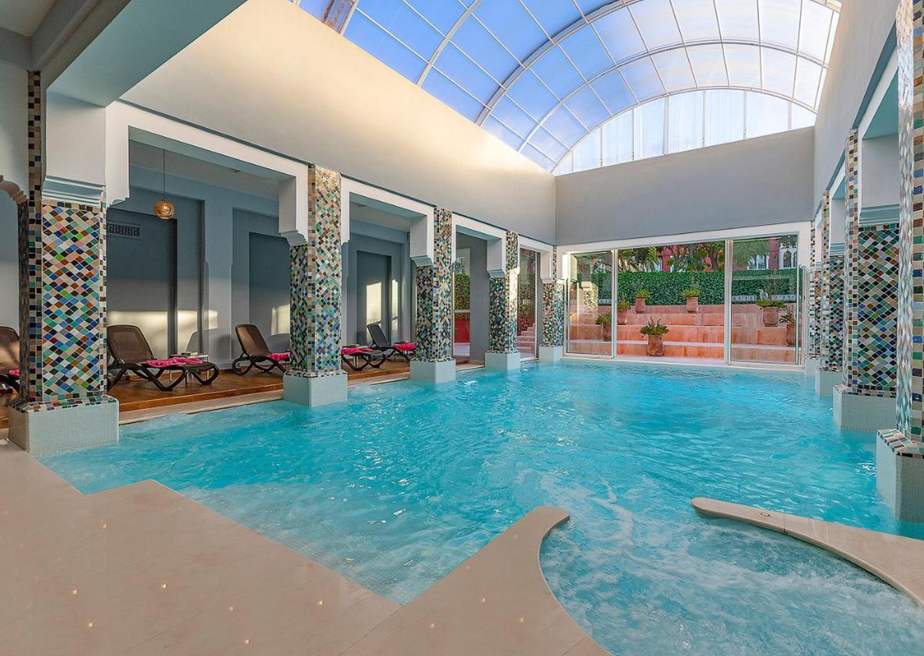 hotel-img
