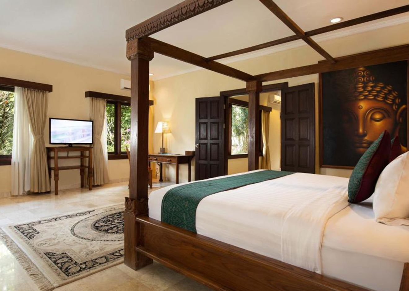 hotel-img