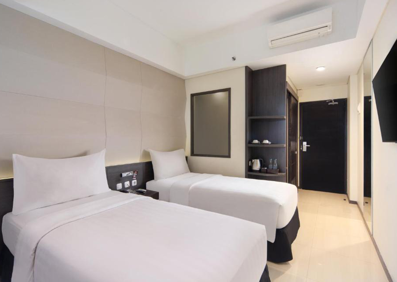 hotel-img