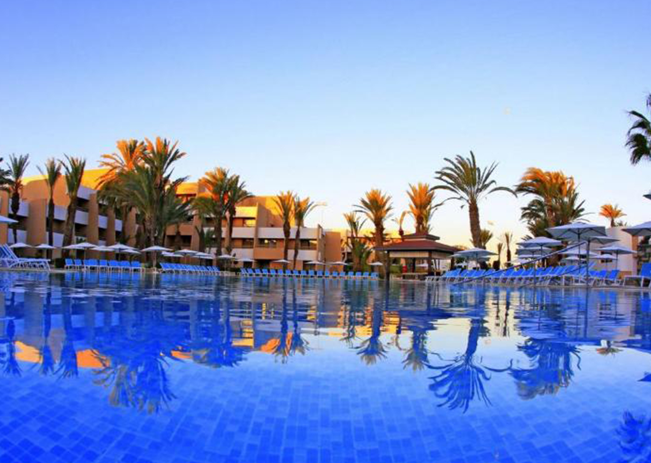 hotel-img