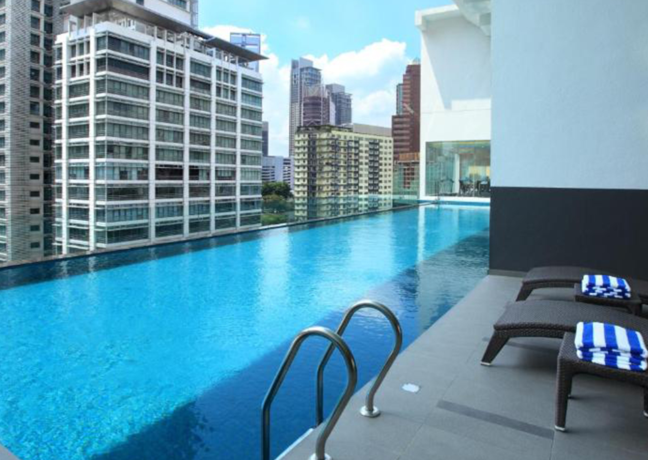 hotel-img
