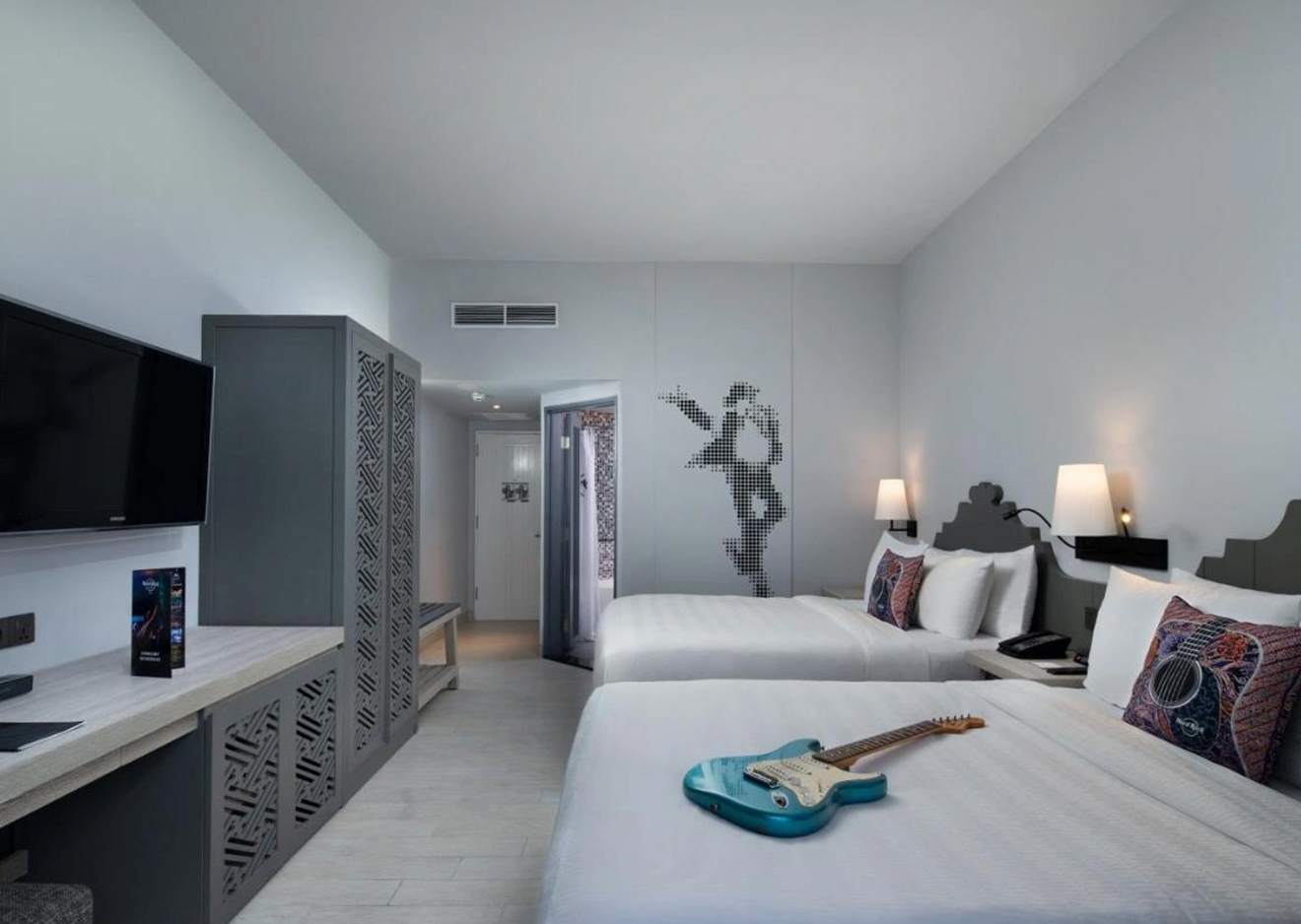hotel-img