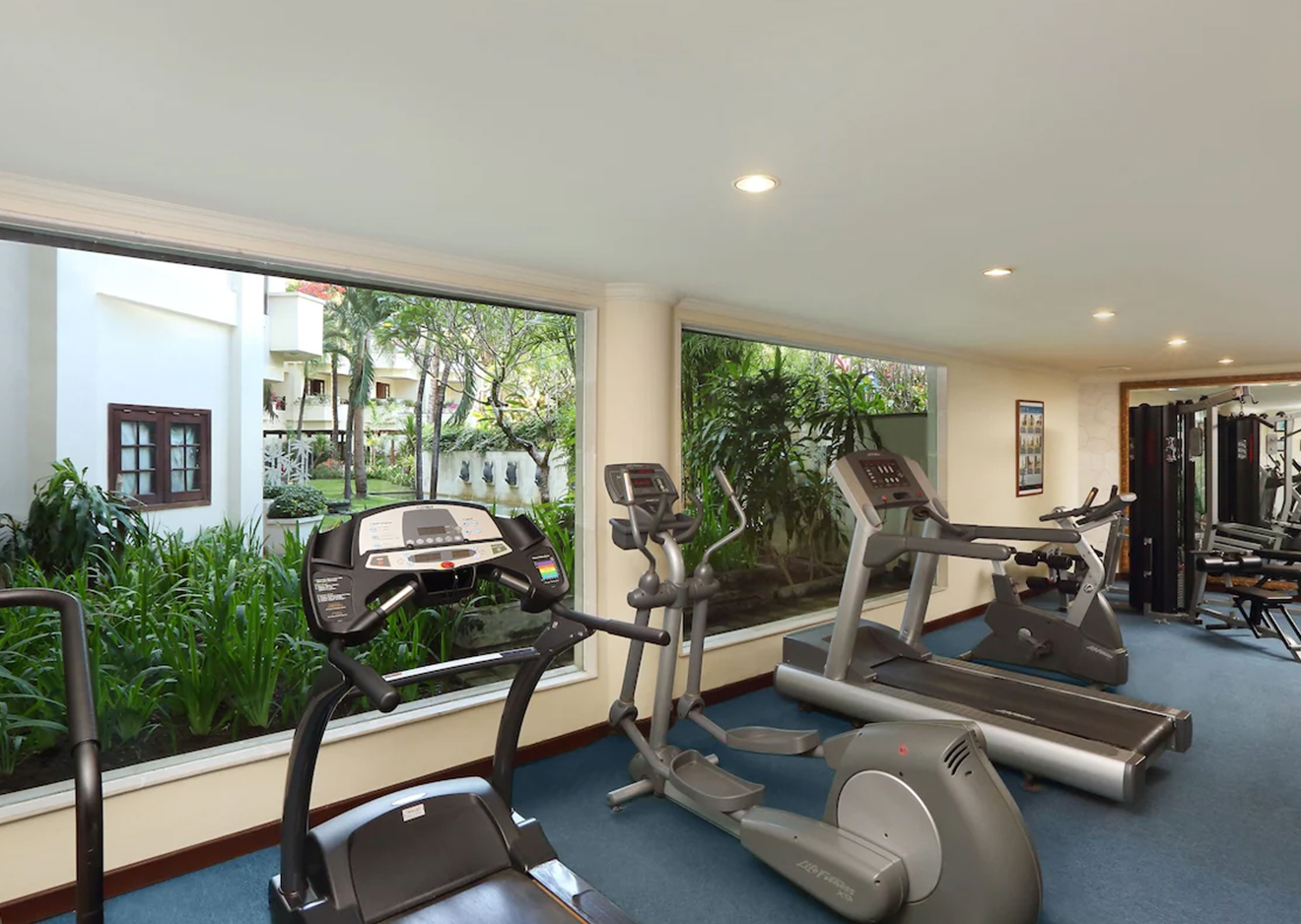 hotel-img