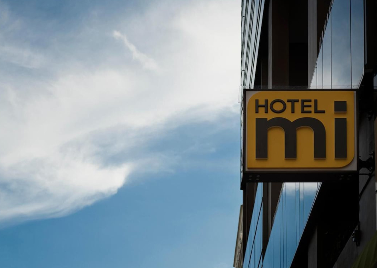 hotel-img