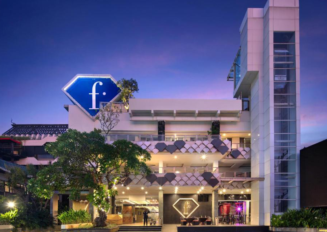 hotel-img