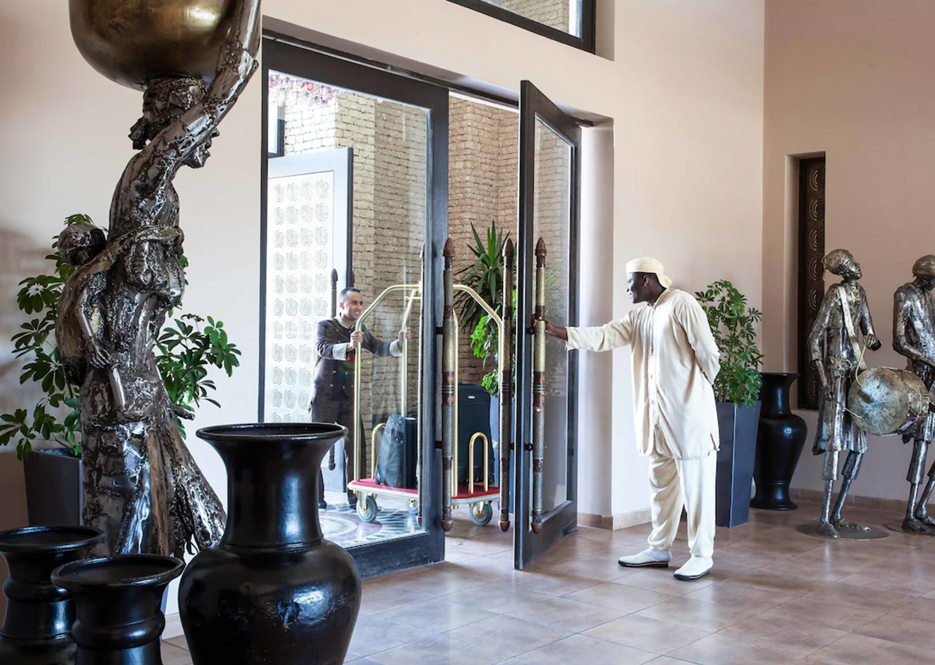 hotel-img