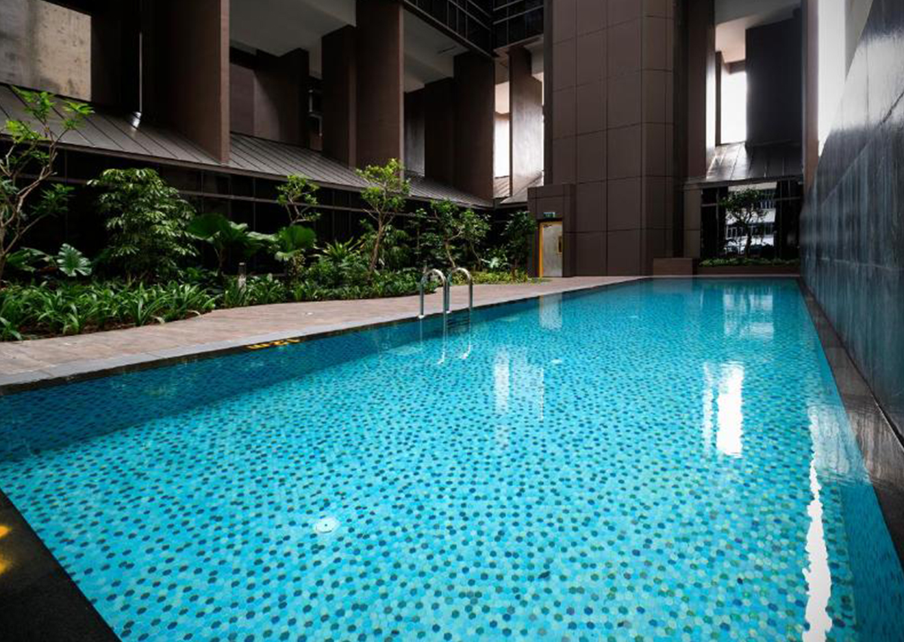 hotel-img