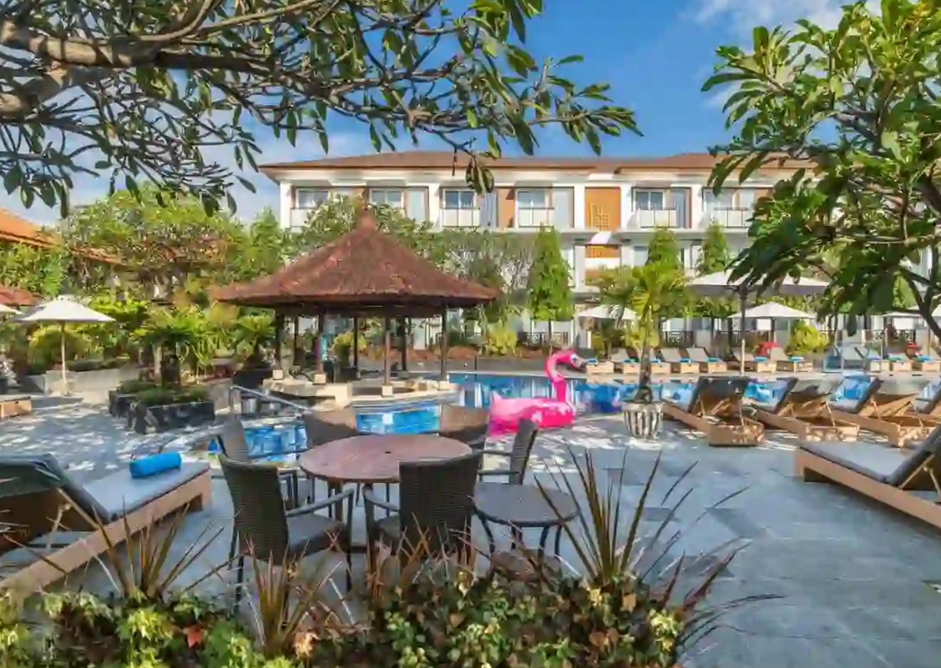 hotel-img