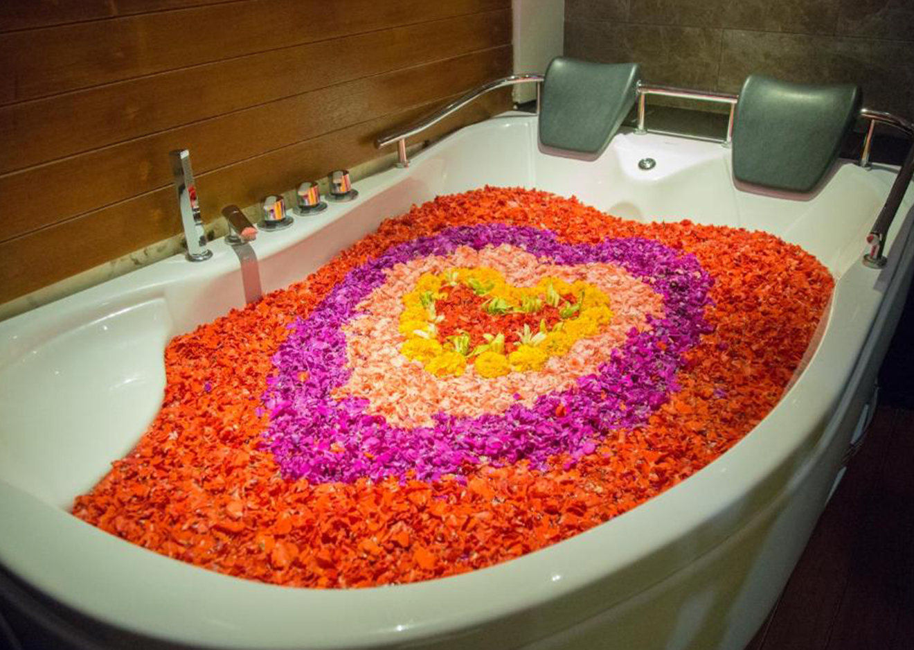 hotel-img