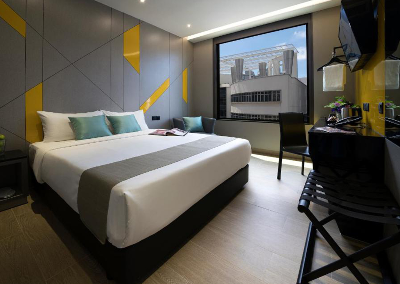 hotel-img