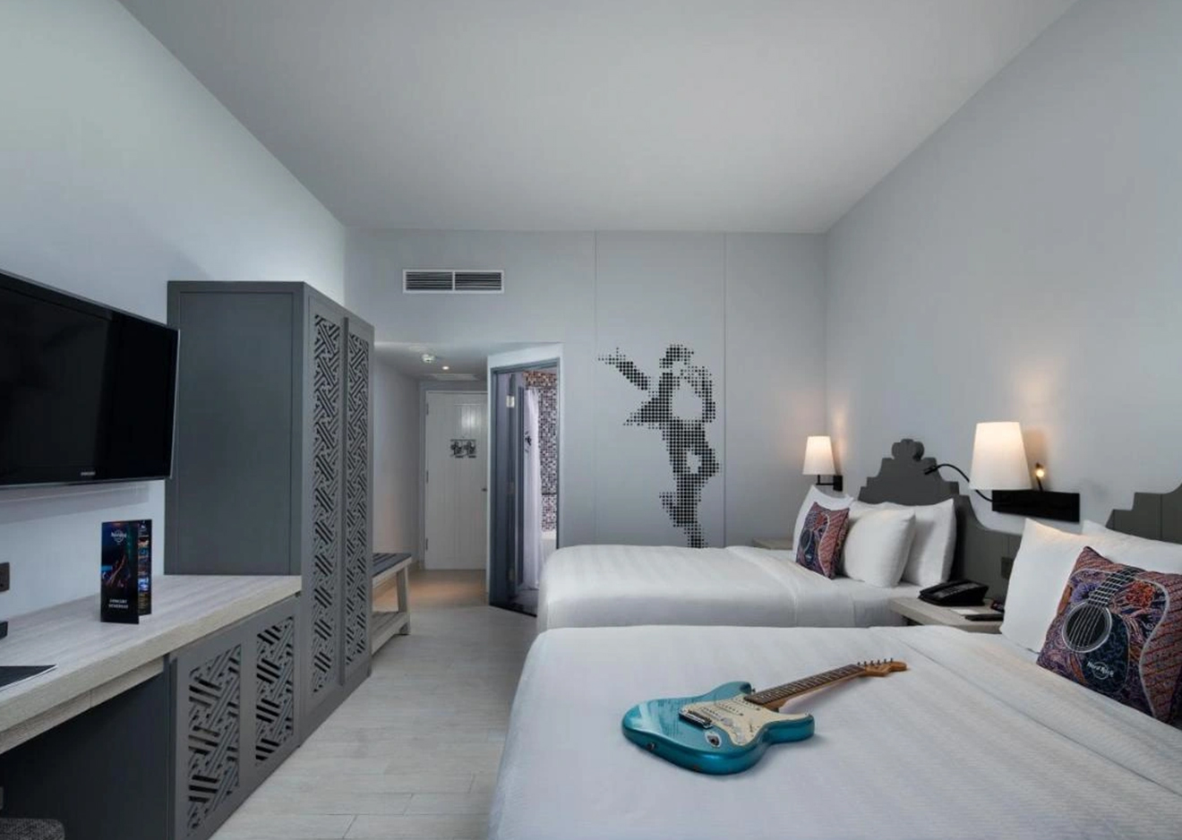 hotel-img