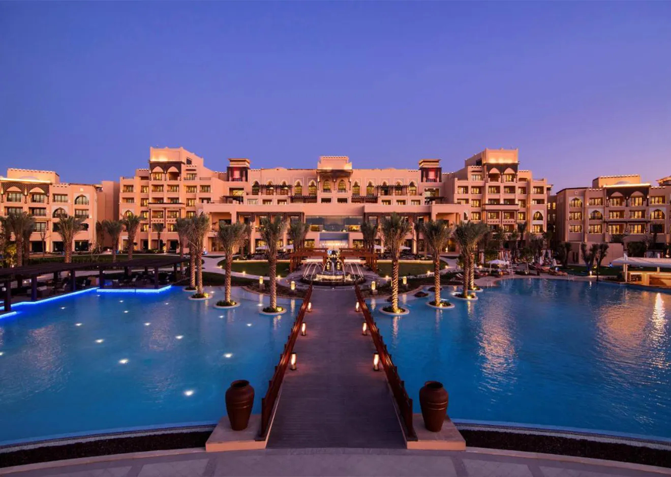 hotel-img