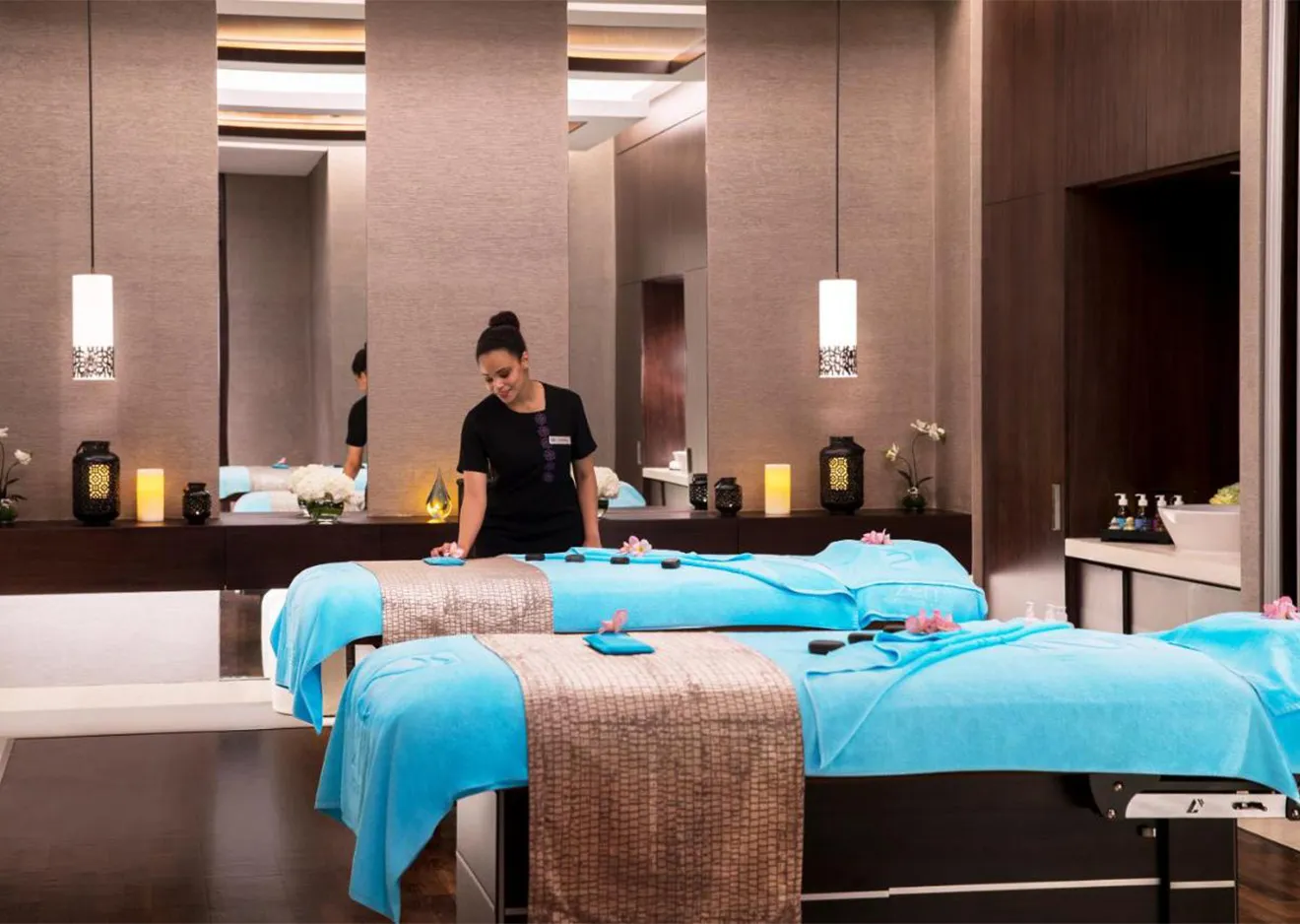 hotel-img