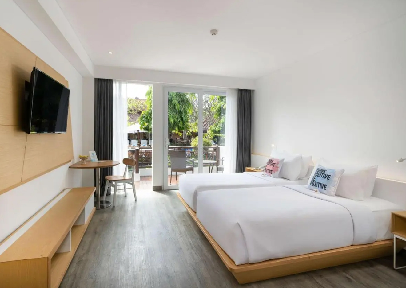 hotel-img