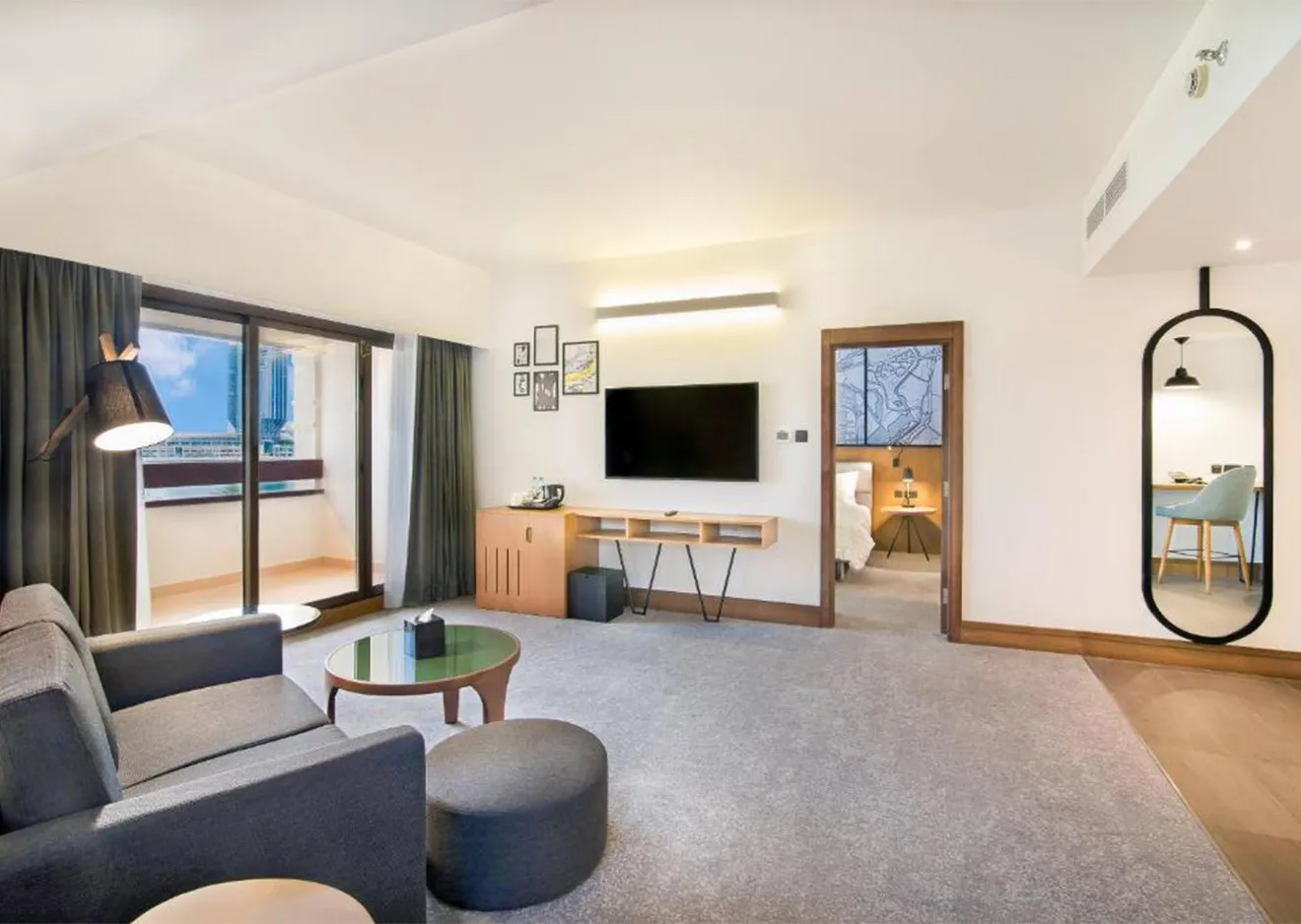 hotel-img
