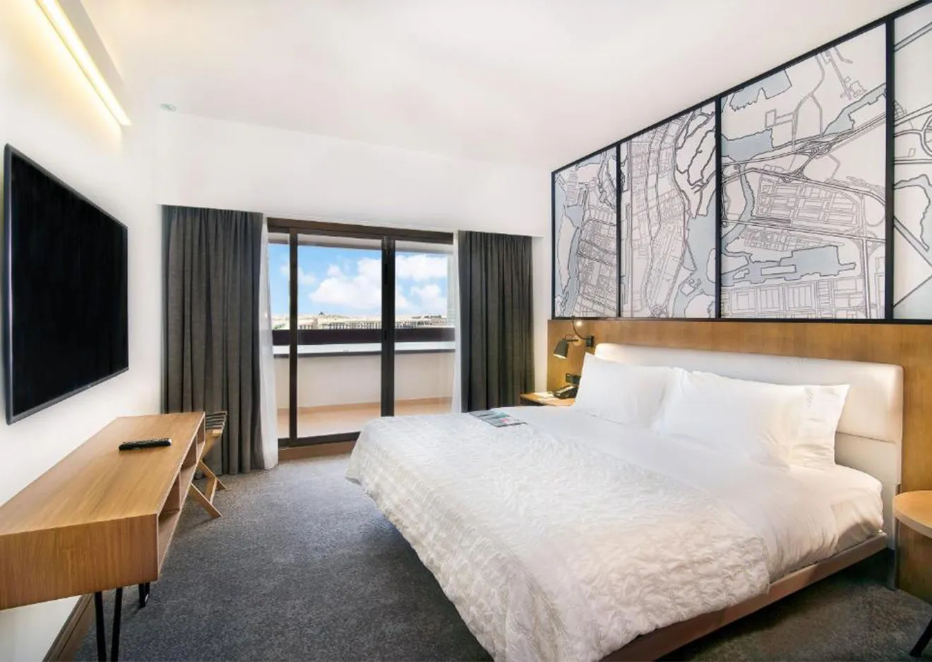 hotel-img