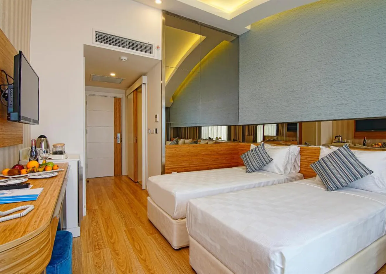 hotel-img