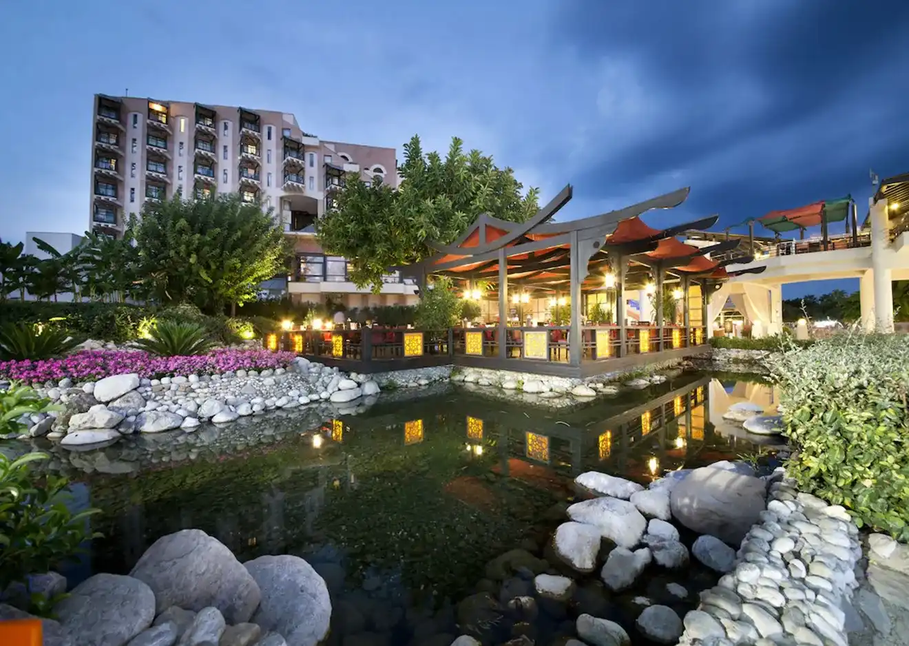 hotel-img