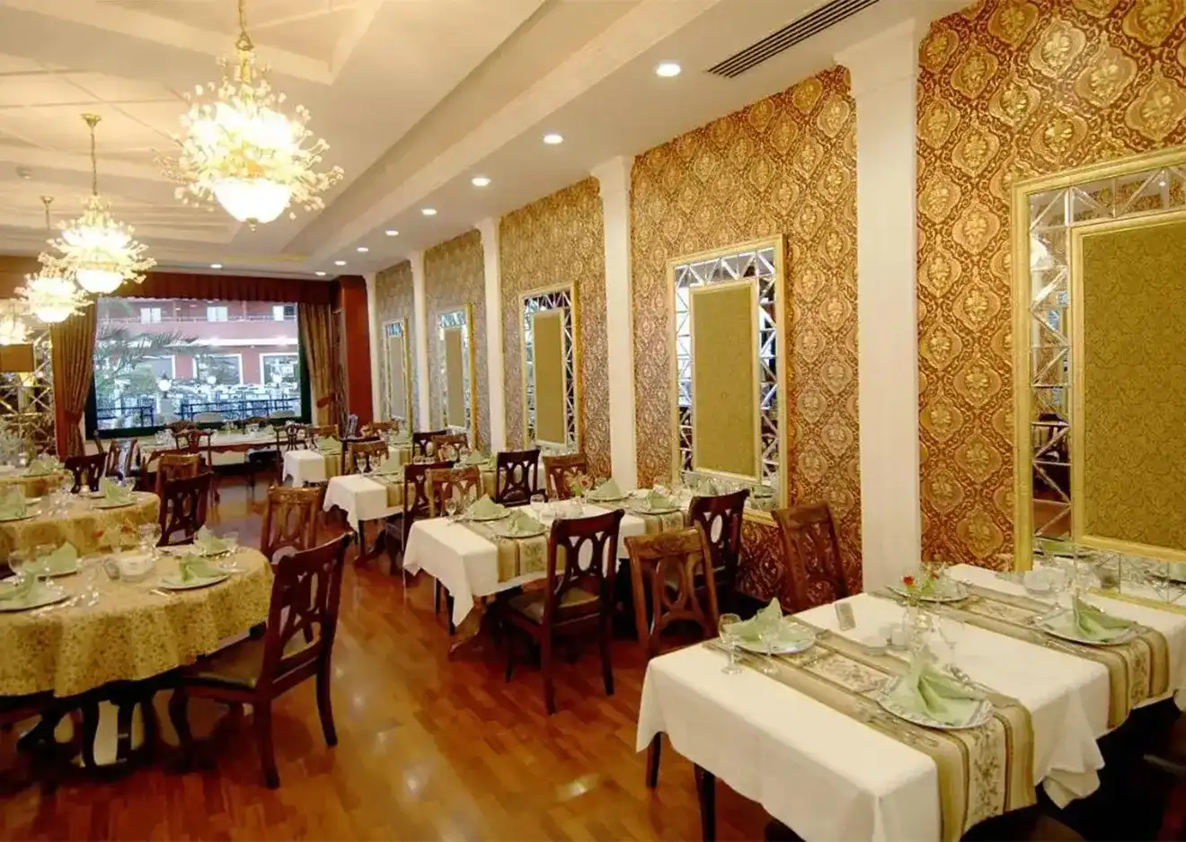 hotel-img