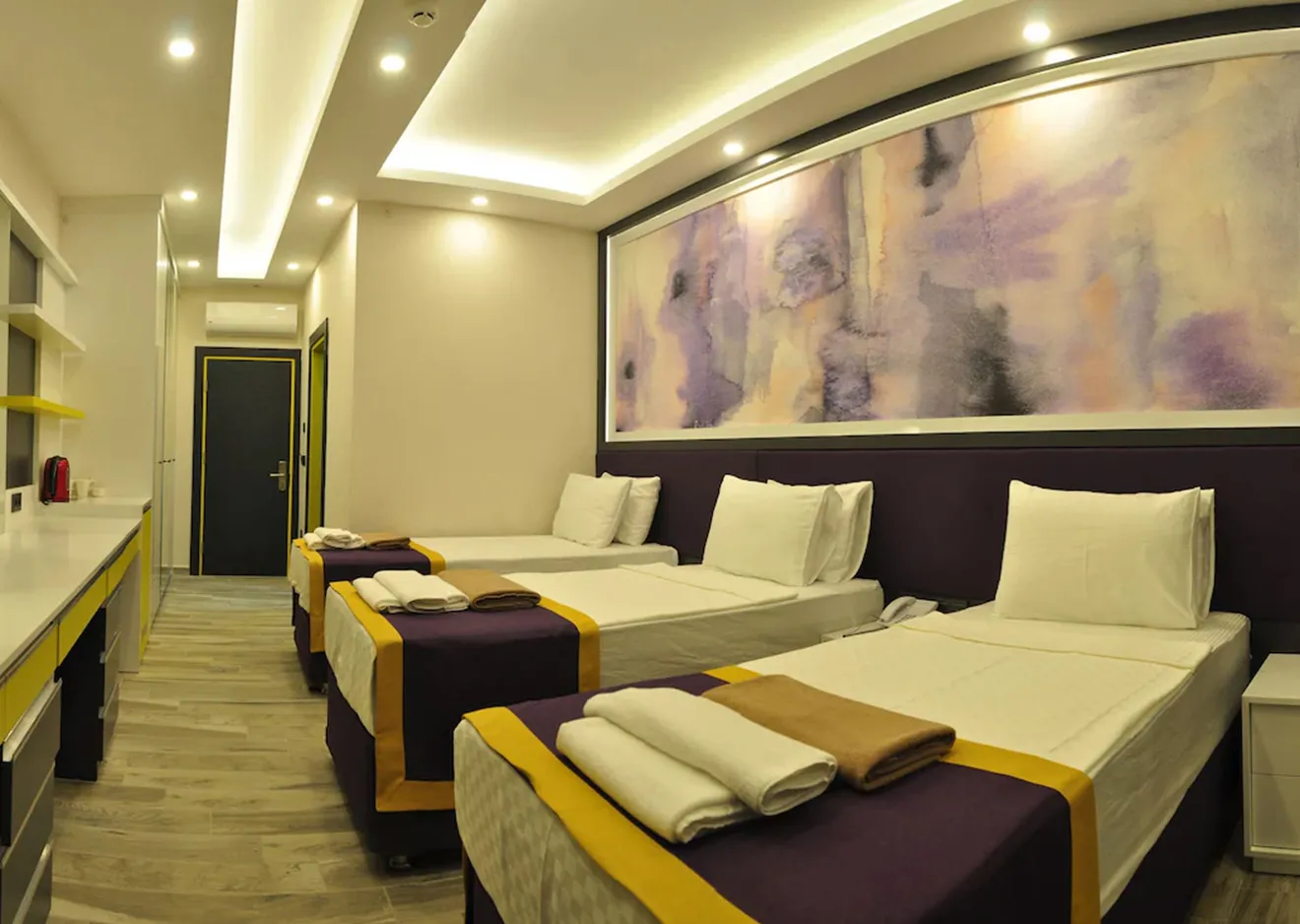 hotel-img