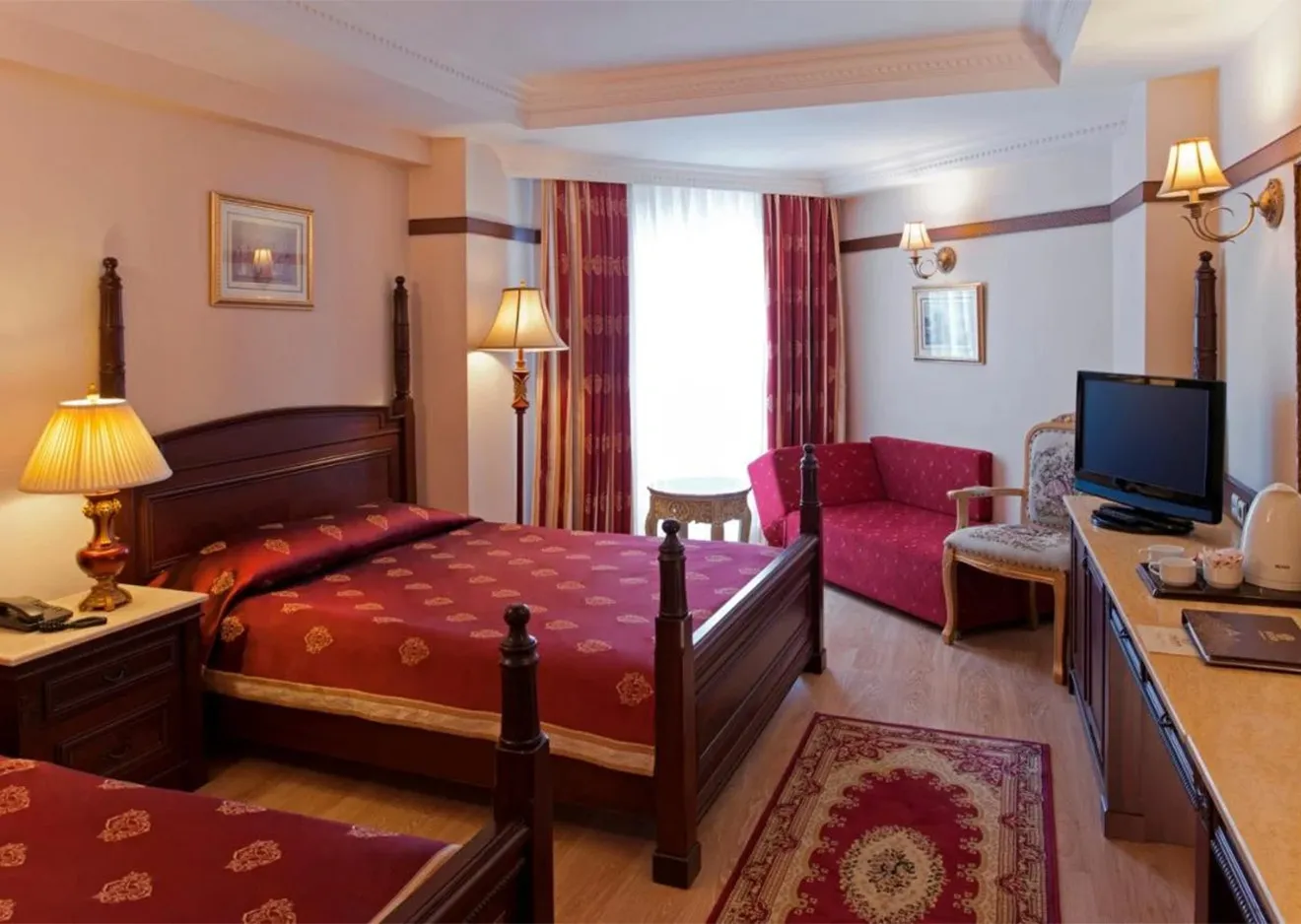 hotel-img