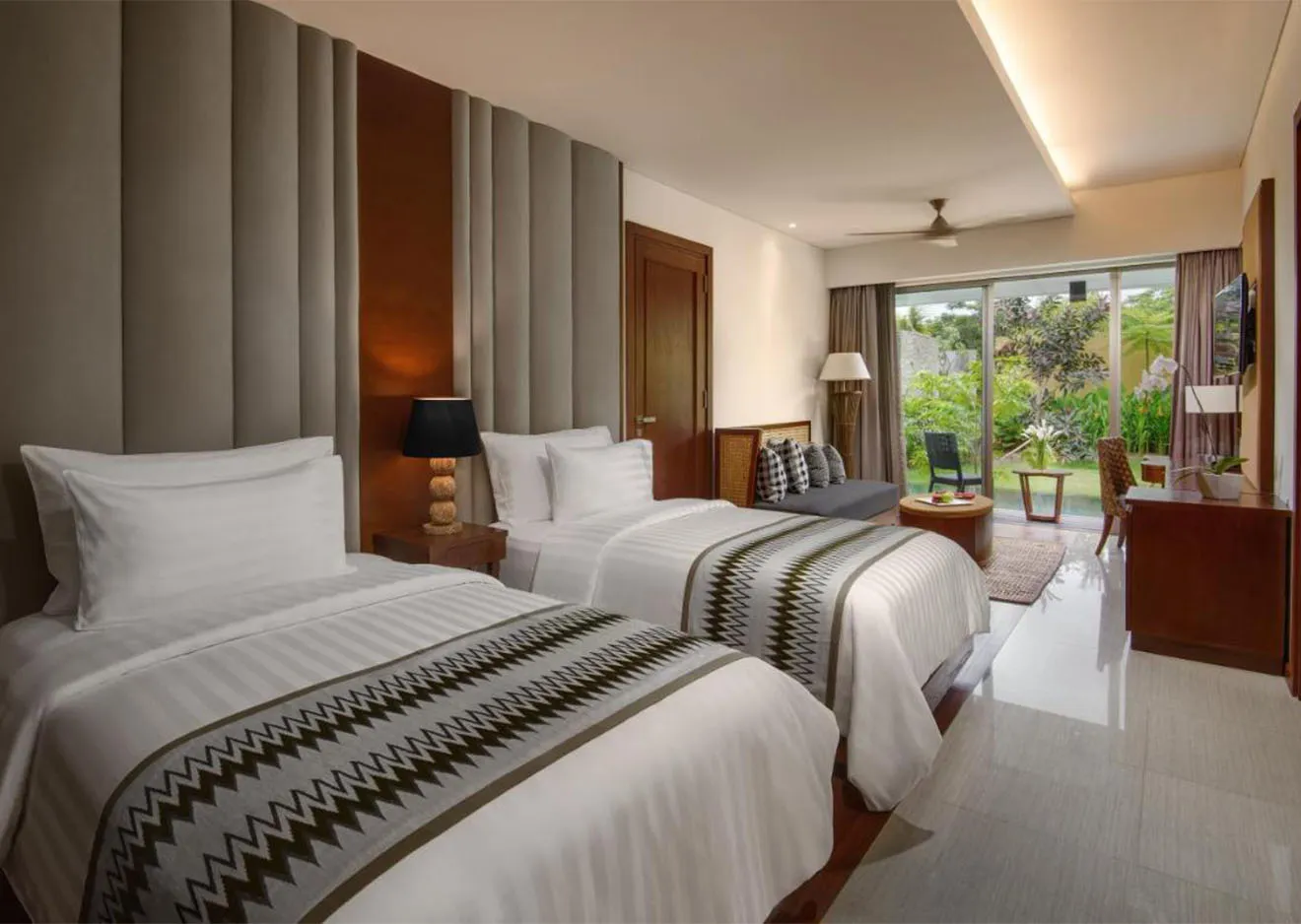 hotel-img