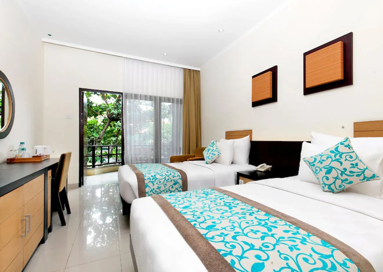 hotel-img