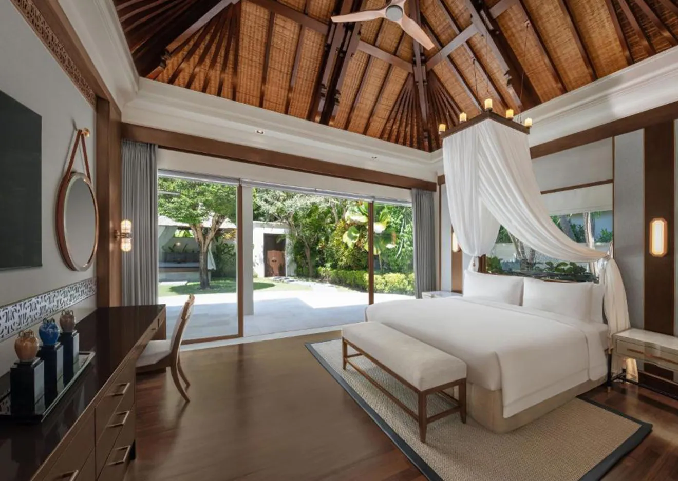 hotel-img
