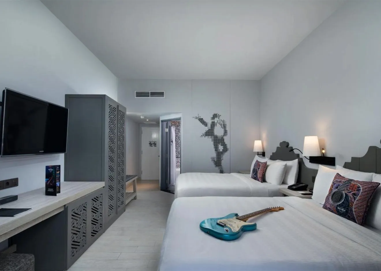 hotel-img