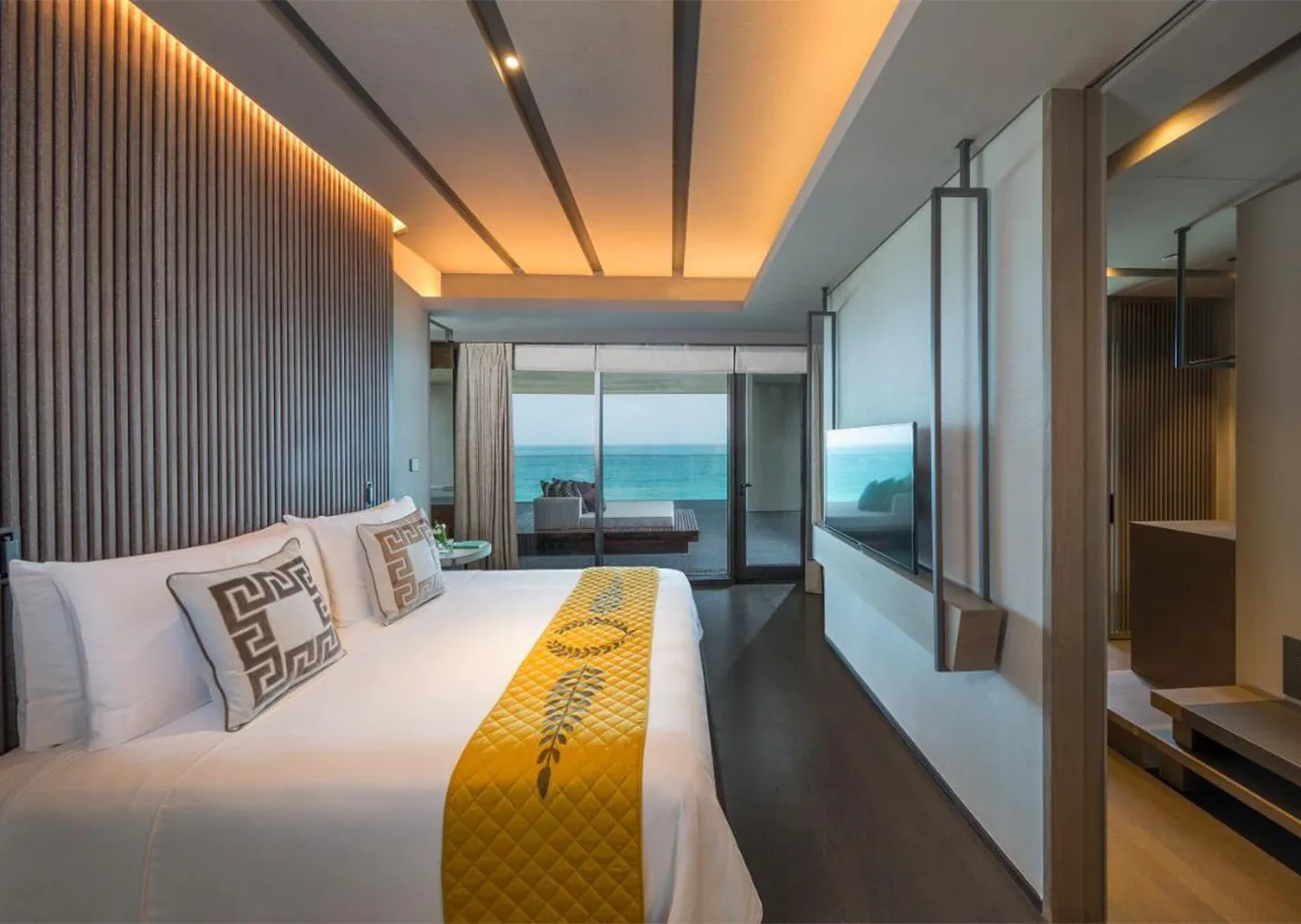 hotel-img