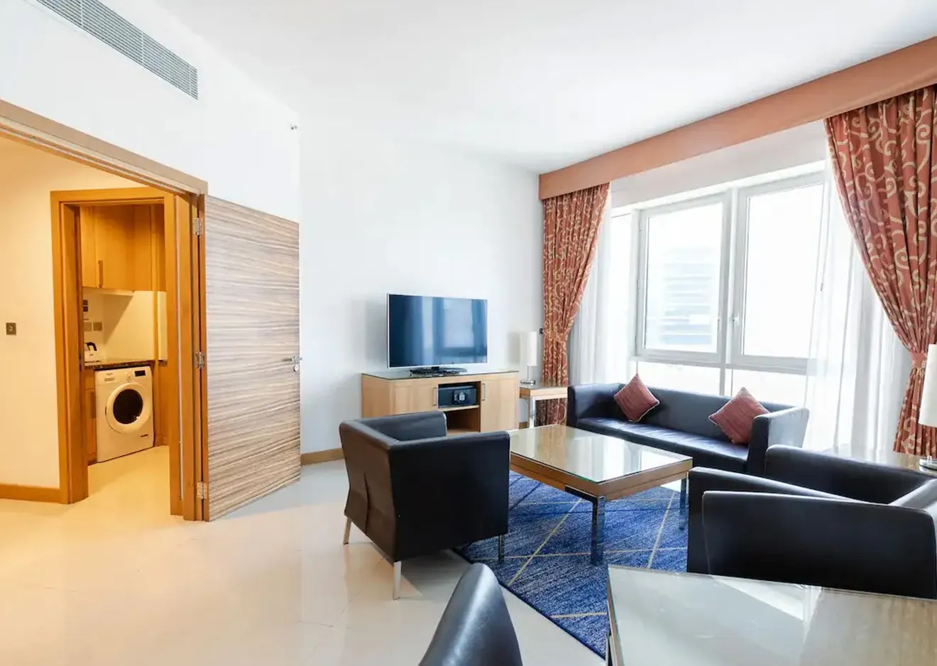 hotel-img