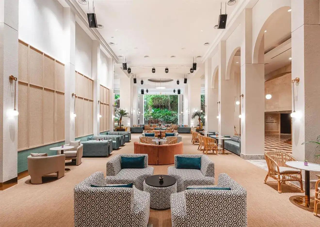 hotel-img