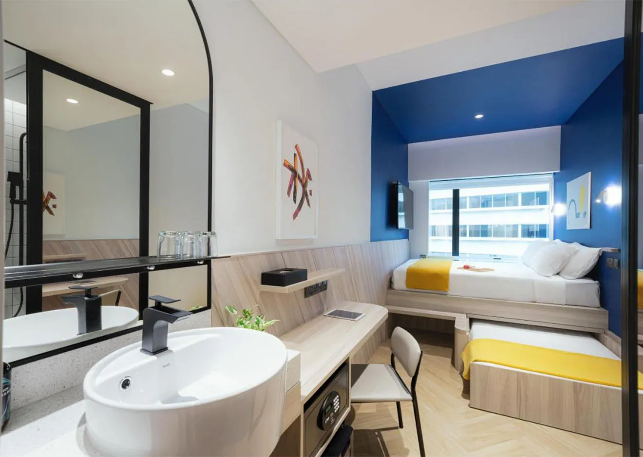 hotel-img