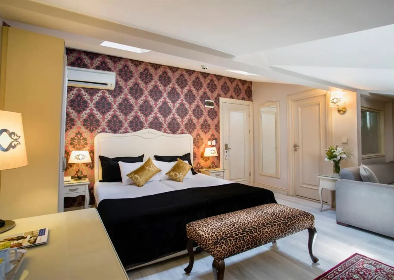 hotel-img
