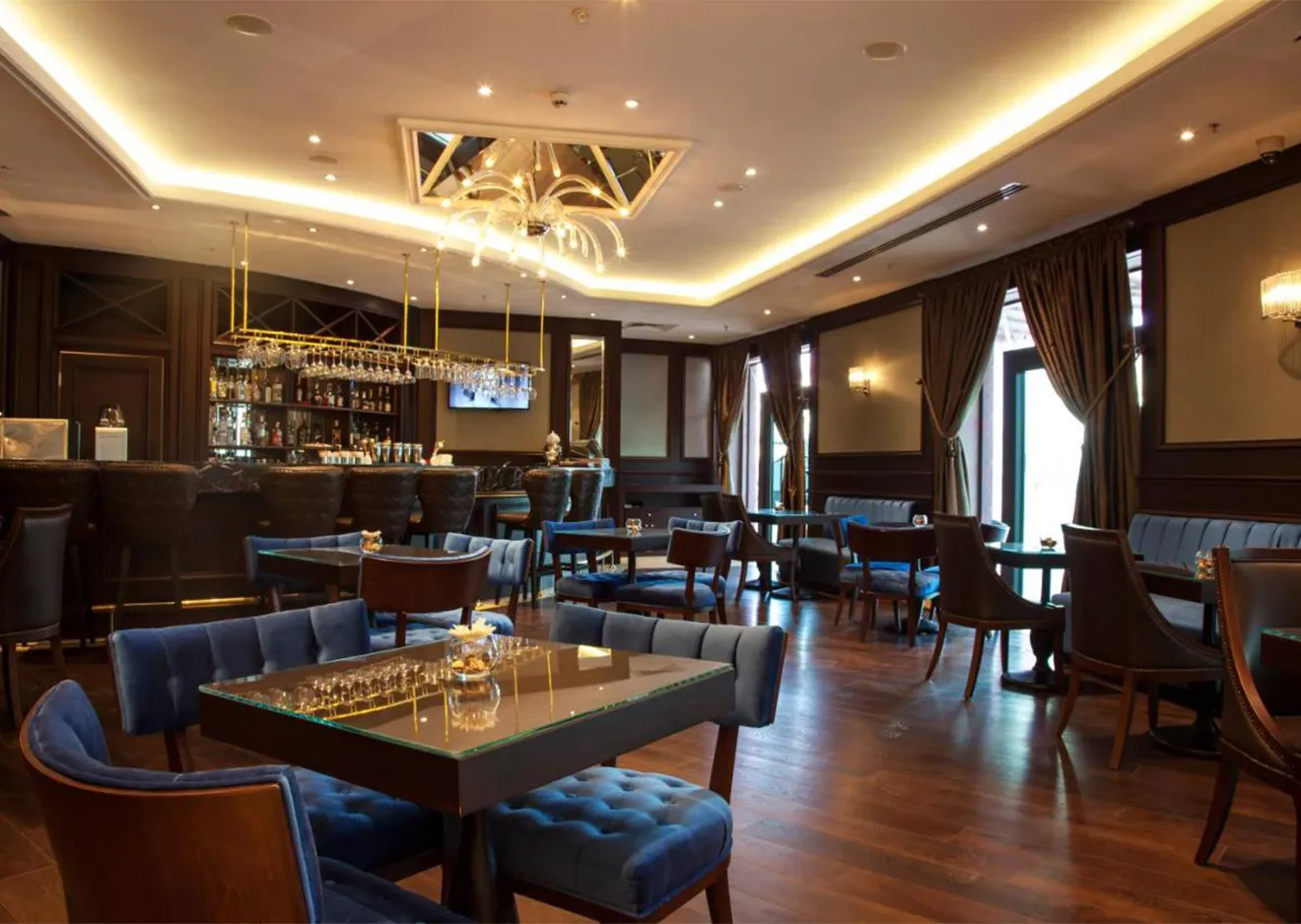 hotel-img