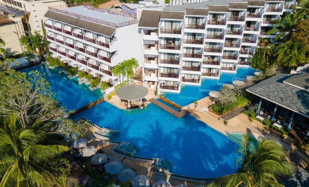 hotel-img