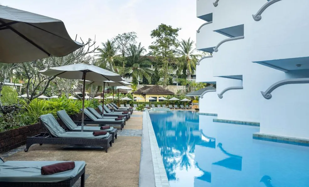 hotel-img