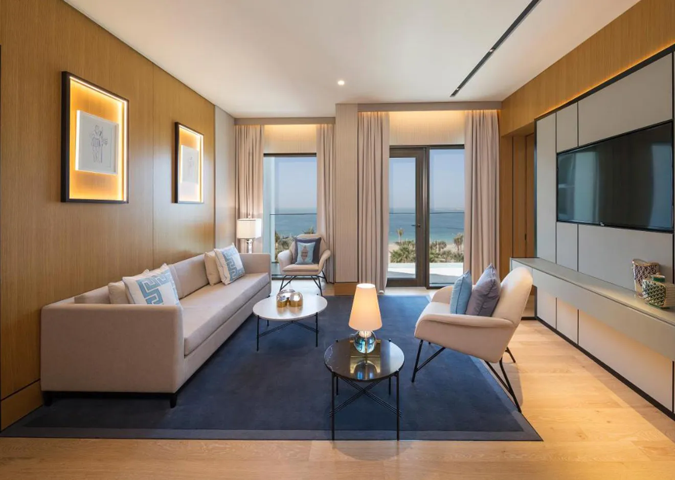 hotel-img