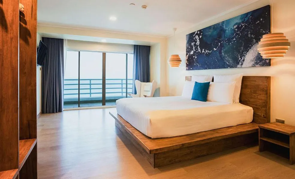 hotel-img
