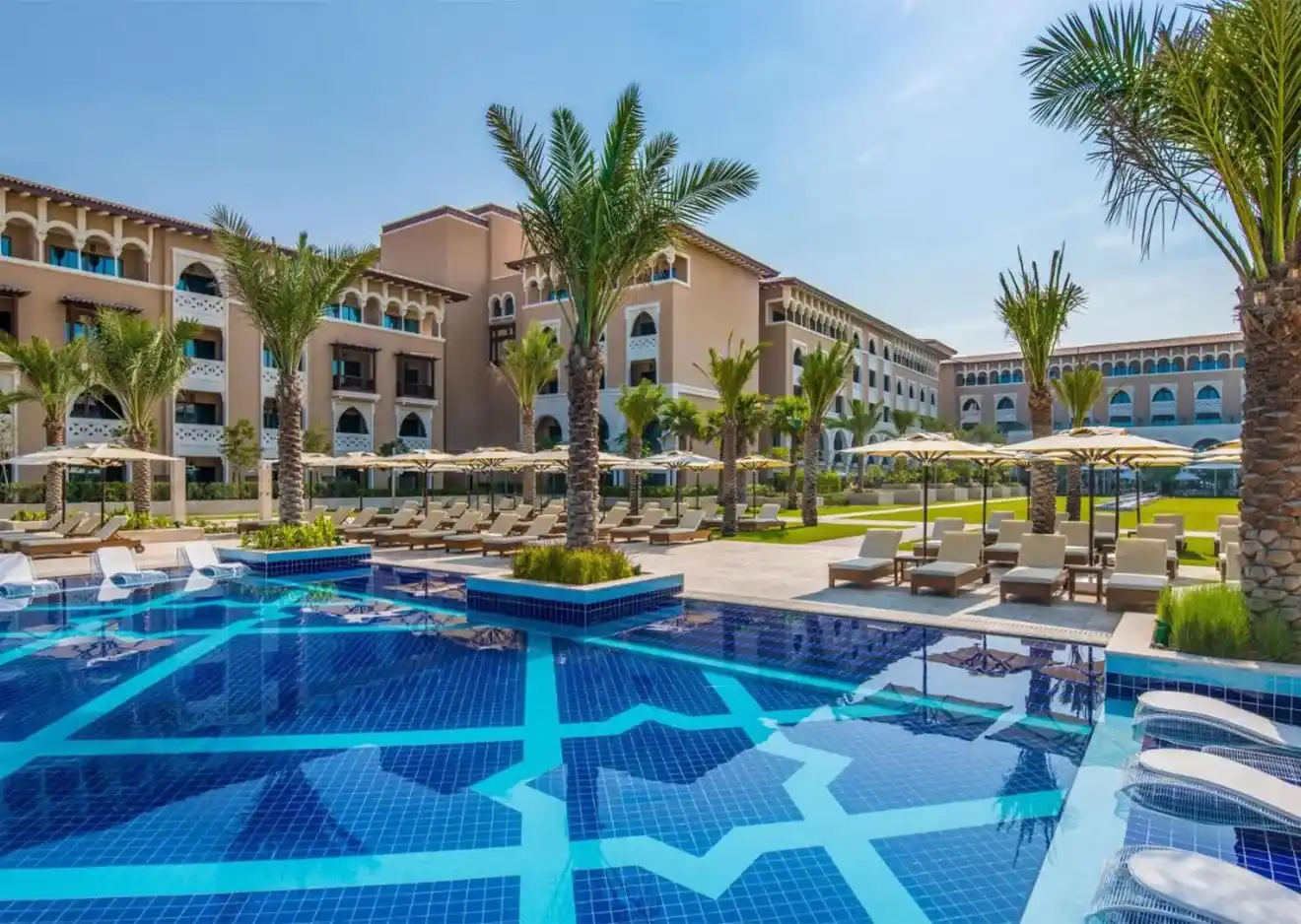 hotel-img