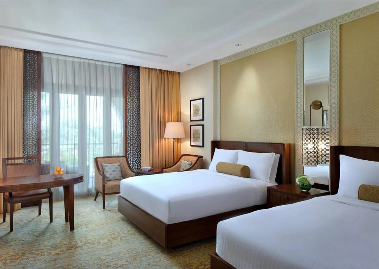 hotel-img