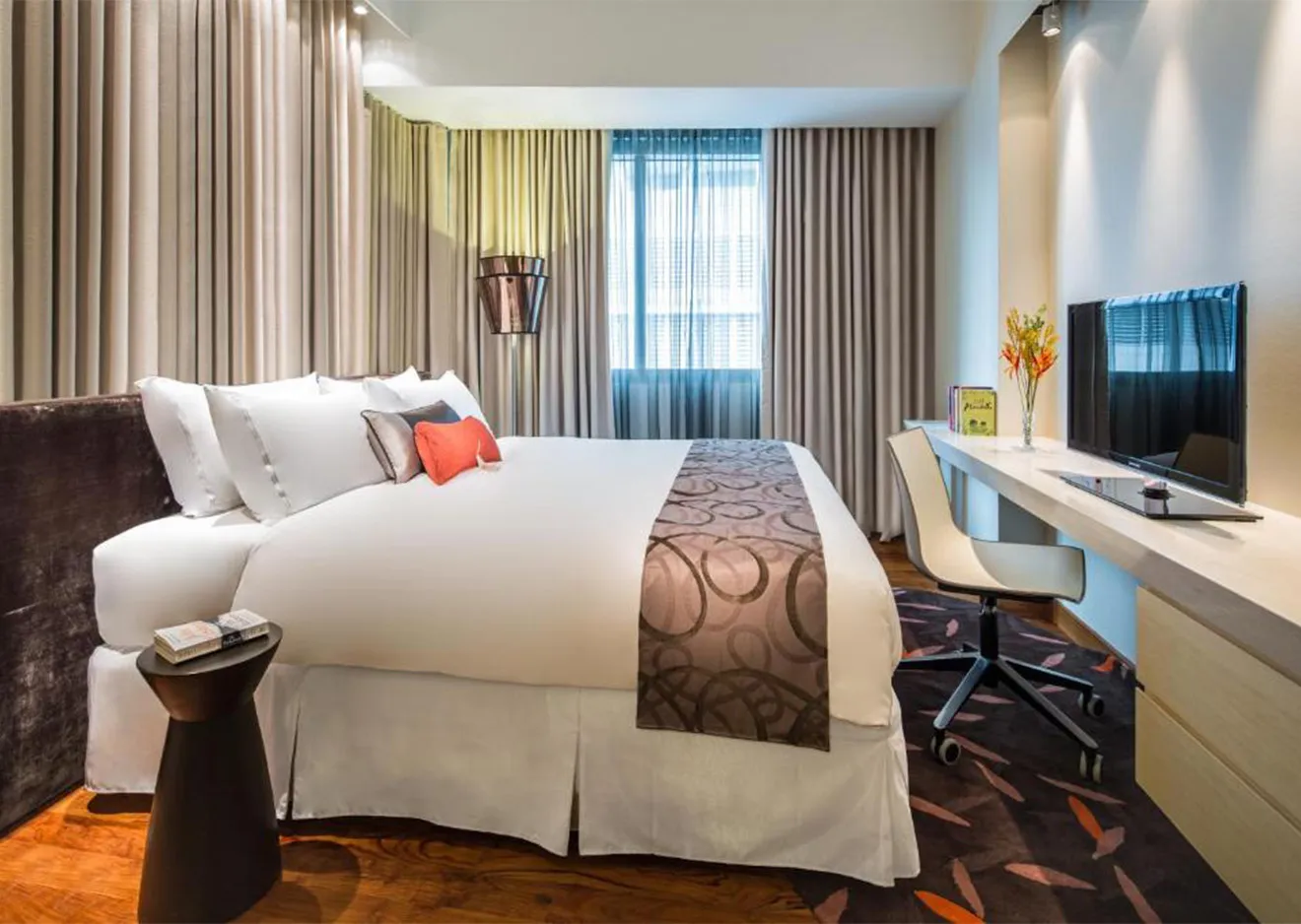 hotel-img