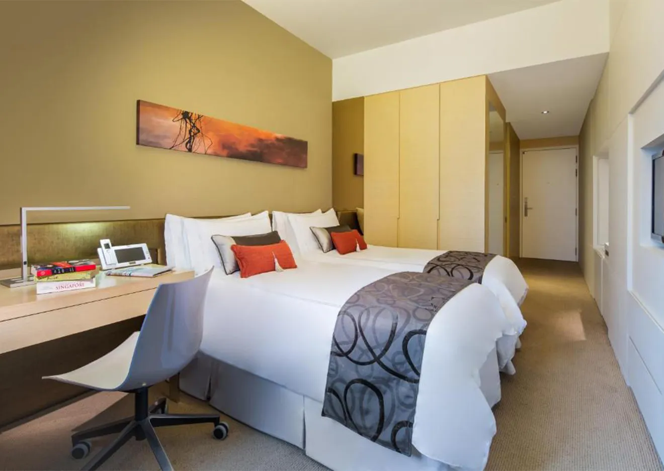hotel-img