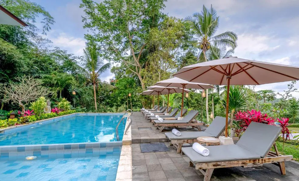 hotel-img