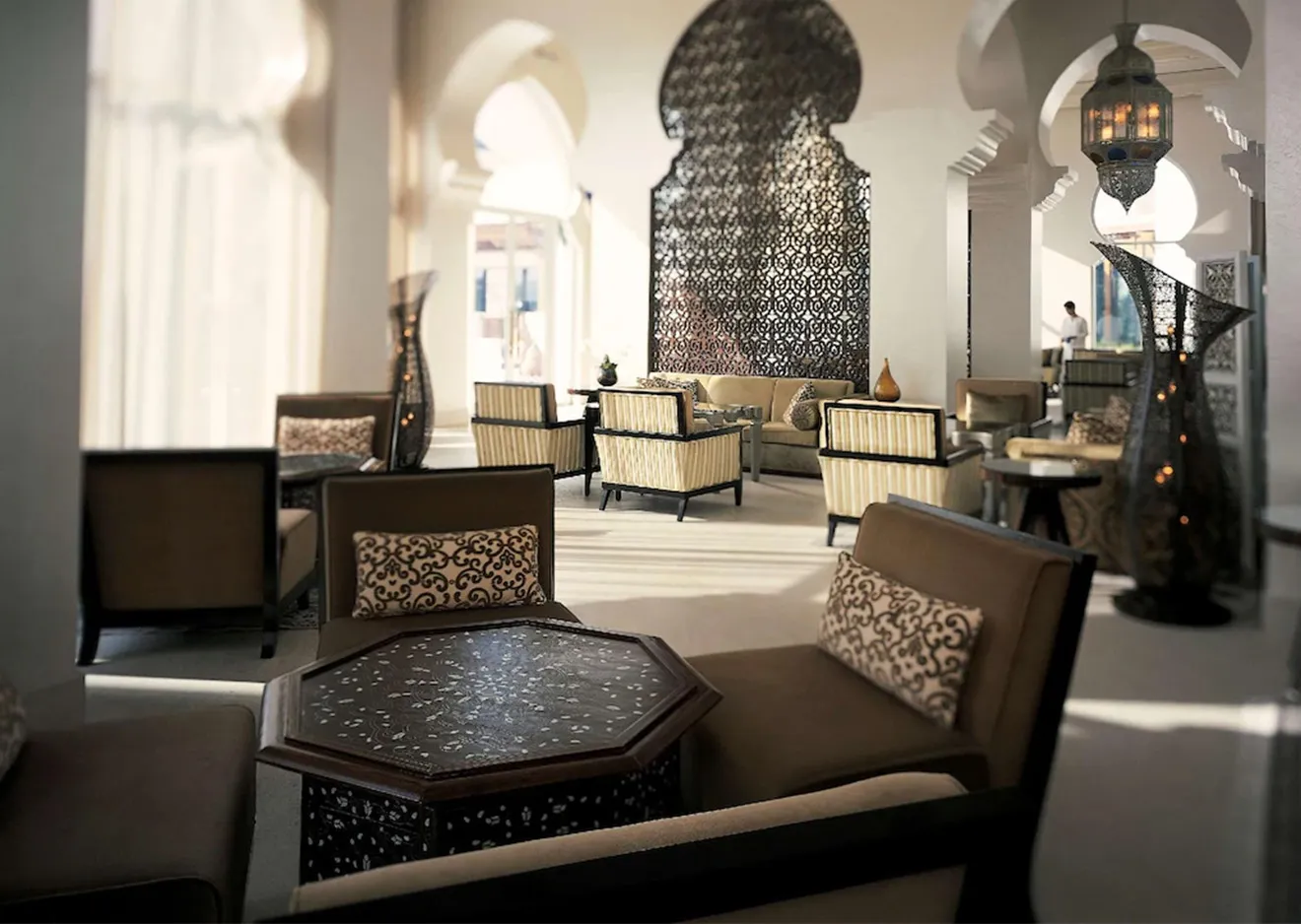 hotel-img