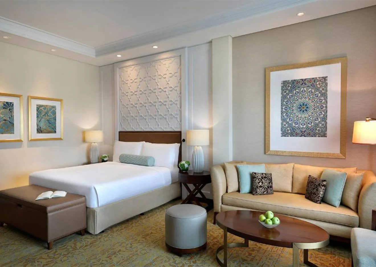 hotel-img