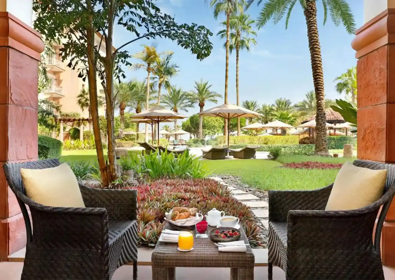 hotel-img